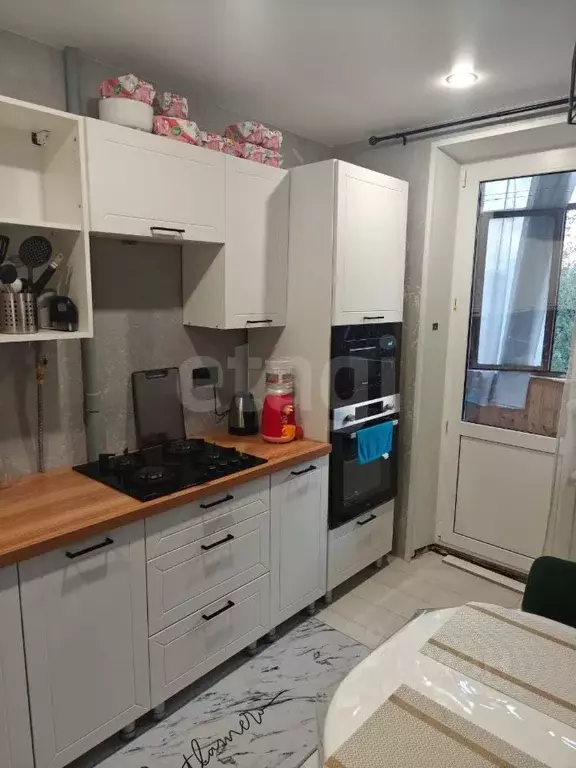 3-к кв. Москва ул. Ивана Сусанина, 4К4 (65.5 м) - Фото 0