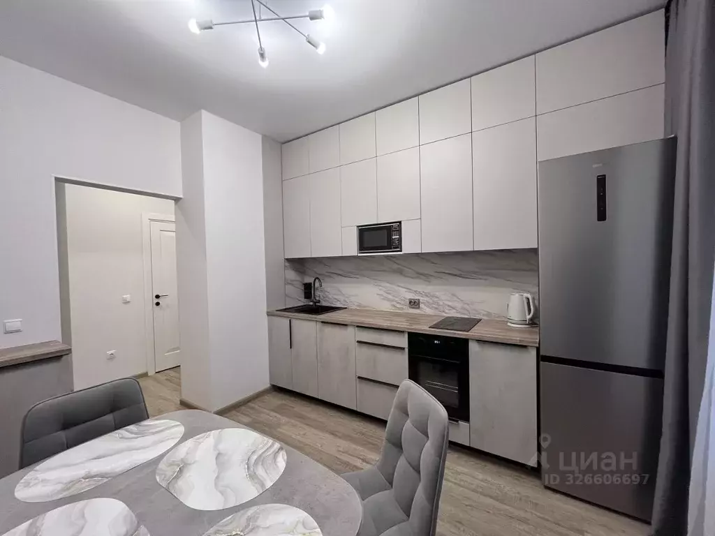 2-к кв. Новосибирская область, Новосибирск Фабричная ул., 65/4 (54.1 ... - Фото 1