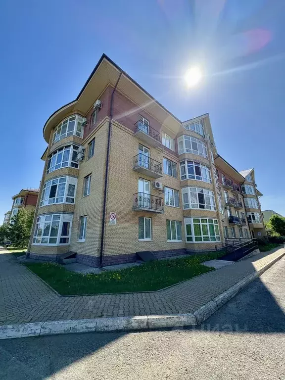 3-к кв. Пермский край, с. Усть-Качка ул. Победы, 23 (84.2 м) - Фото 0