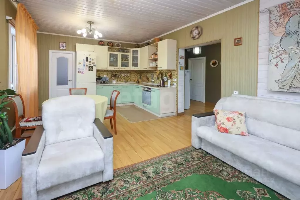 Дом в Еврейская автономная область, Смидовичский район, пос. ... - Фото 1