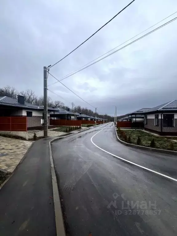 Дом в Крым, Симферопольский район, Добровское с/пос, с. Краснолесье ... - Фото 2