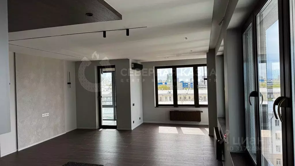 2-к кв. Свердловская область, Екатеринбург просп. Ленина, 99А (78.2 м) - Фото 1