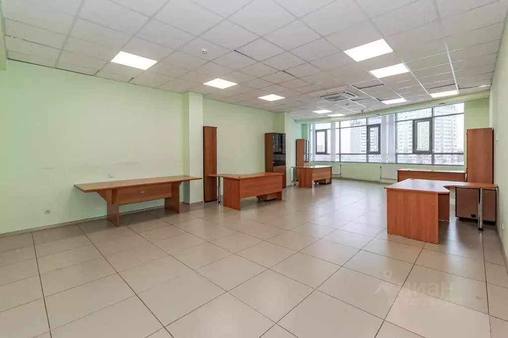 Офис в Свердловская область, Екатеринбург ул. Репина, 42А (50 м) - Фото 1