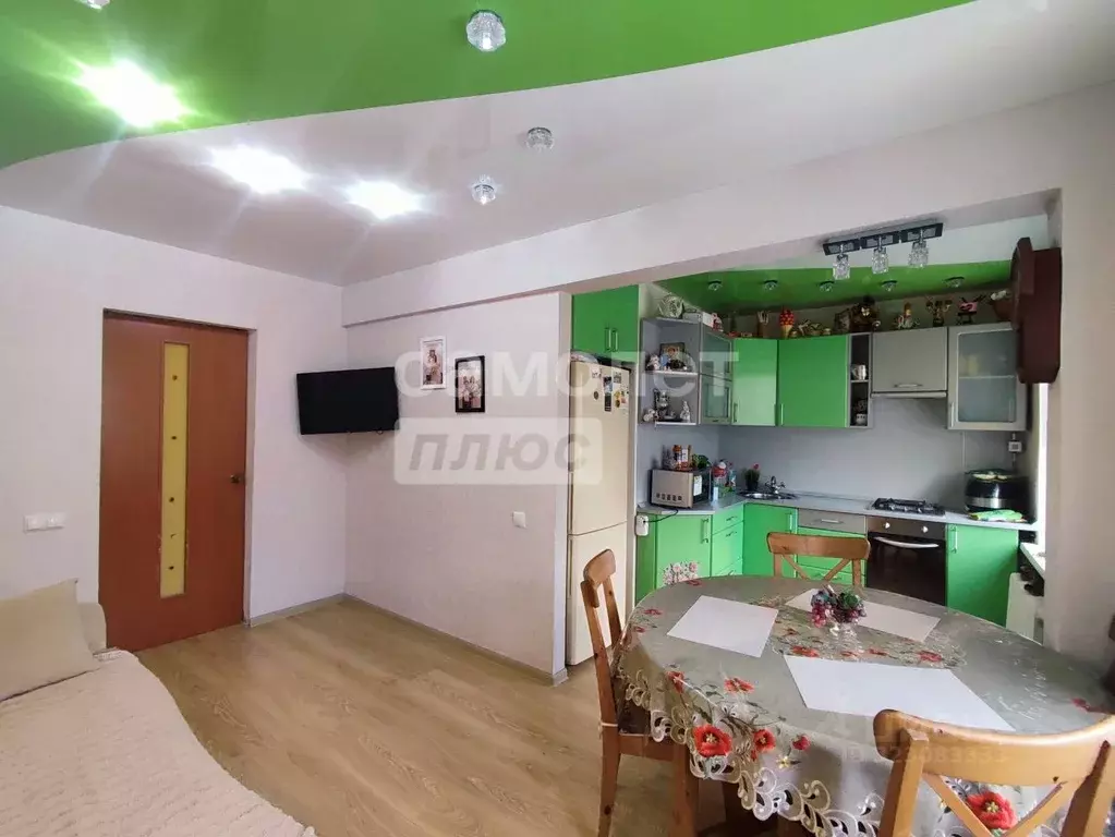 3-к кв. Архангельская область, Коряжма ул. Набережная им. Н. ... - Фото 1