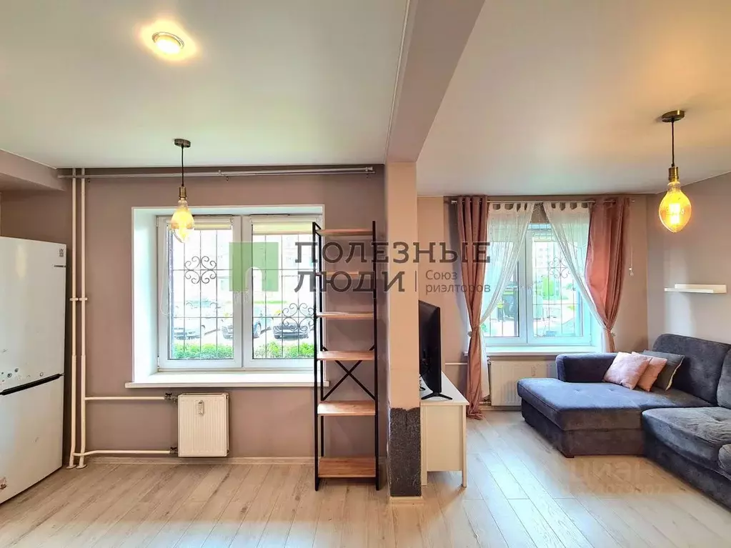 2-к кв. Санкт-Петербург просп. Юнтоловский, 45к2 (55.5 м) - Фото 1