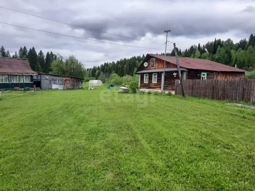 Дом в Пермский край, Лысьвенский муниципальный округ, пос. Верх-Лысьва ... - Фото 1
