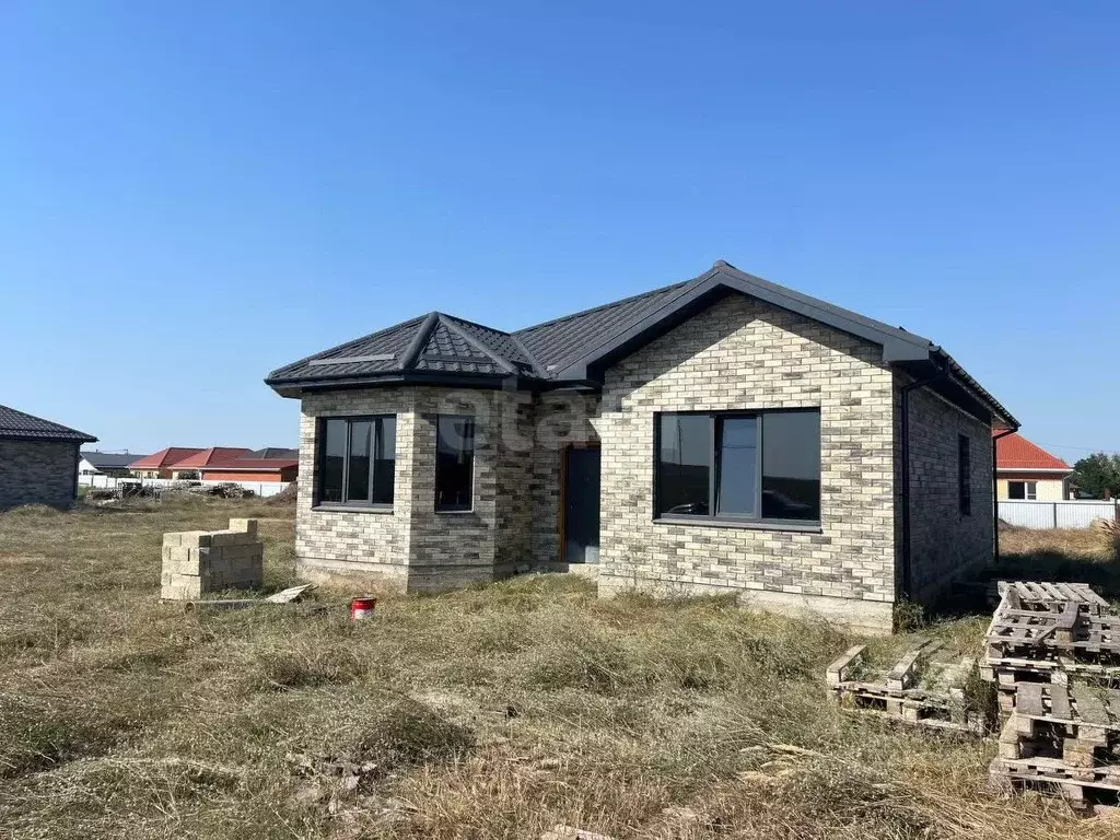 Дом в Краснодарский край, Темрюк Веселая ул. (120 м) - Фото 1