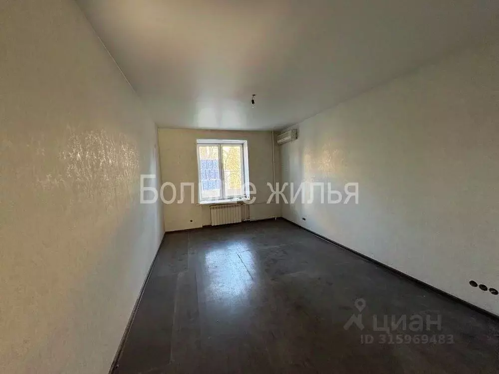 3-к кв. Волгоградская область, Волгоград ул. Аллея Героев, 1 (76.6 м) - Фото 2