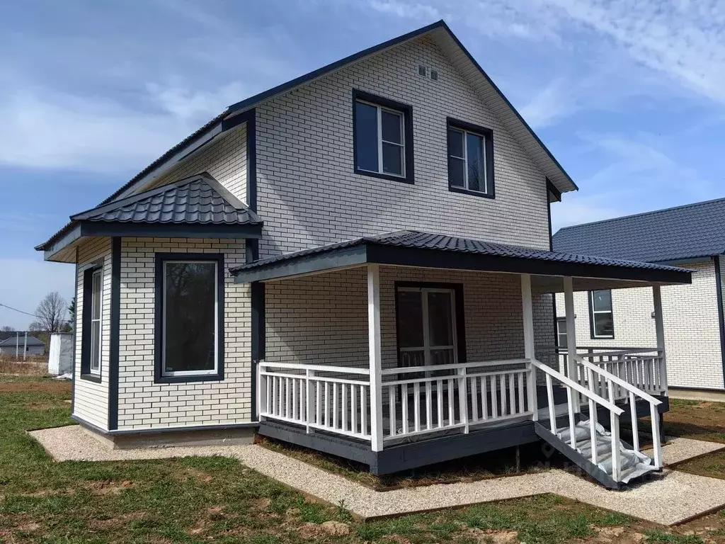 Дом в Калужская область, Малоярославецкий муниципальный округ, Маклино ... - Фото 1