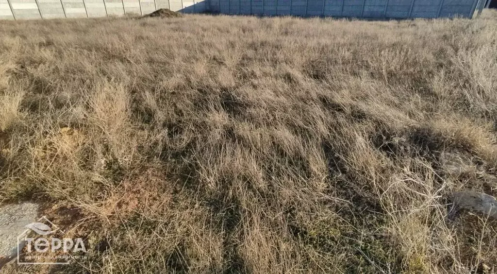 Участок в Крым, Сакский район, с. Уютное ул. Садовая (8.71 сот.) - Фото 2