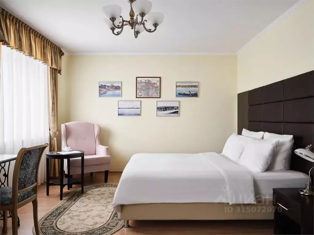 Комната Тюменская область, Тобольск пл. Семена Ремезова, 1 - Фото 1
