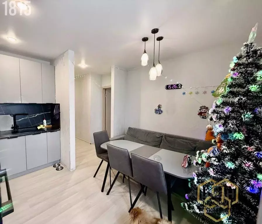 3-к кв. Свердловская область, Екатеринбург ул. Металлургов, 63/2 (67.2 ... - Фото 2