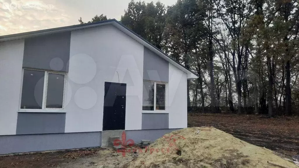 Дом в Комсомольский, квартал Комсомольский-19 (64 м) - Фото 1