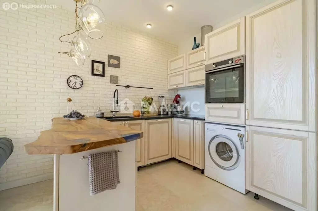 2-комнатная квартира: Санкт-Петербург, Выборгское шоссе, 15 (67 м) - Фото 2