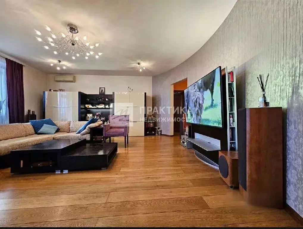 Продается 4-комнатная квартира - Фото 2