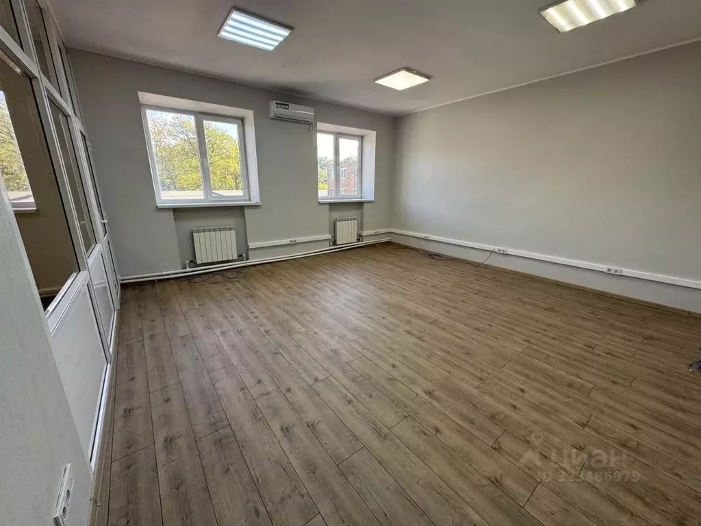 Офис в Ростовская область, Ростов-на-Дону ул. Черевичкина, 106/2к2 (43 ... - Фото 1