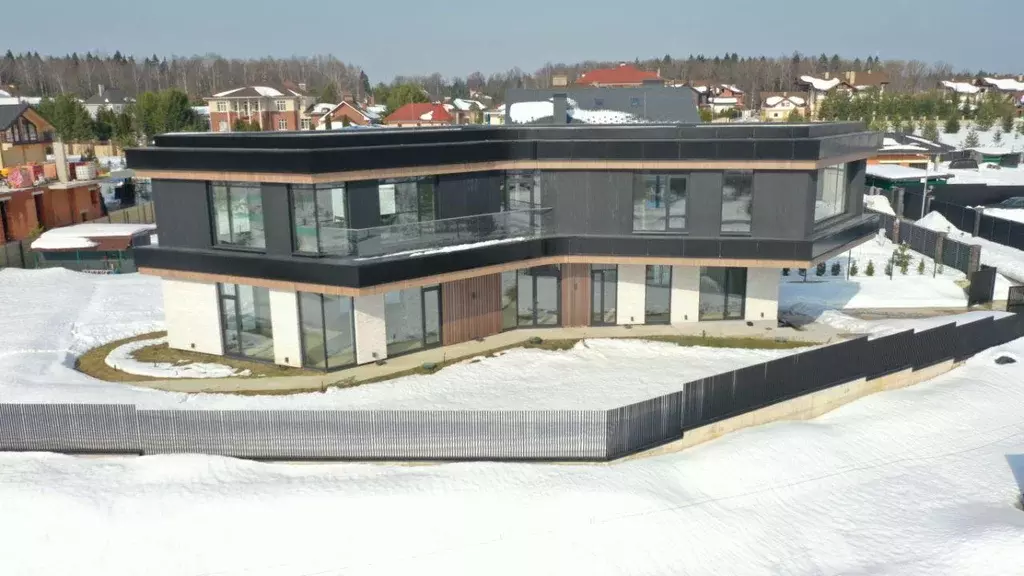 Коттедж, 467.4 м - Фото 1