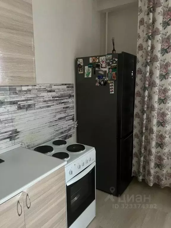 Студия Красноярский край, Красноярск Взлетная ул., 7Ж (36.0 м) - Фото 0