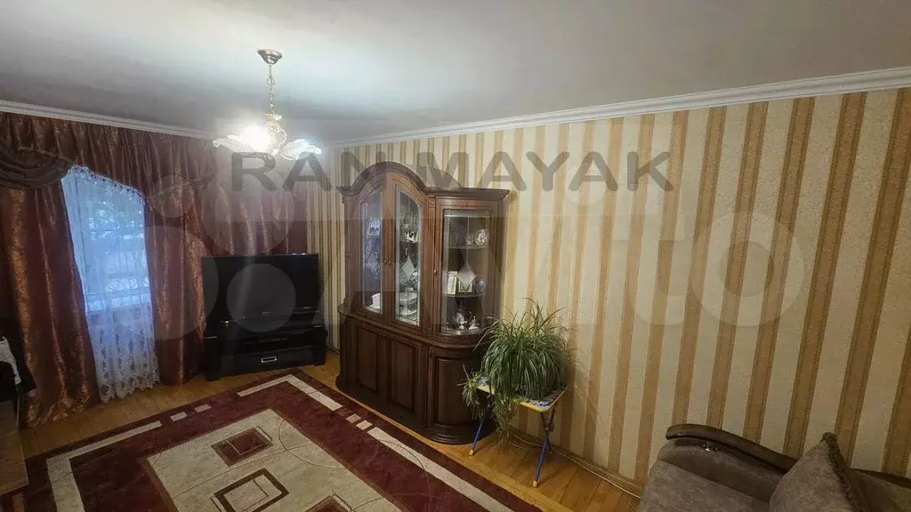 3-к. квартира, 67,1 м, 1/9 эт. - Фото 0