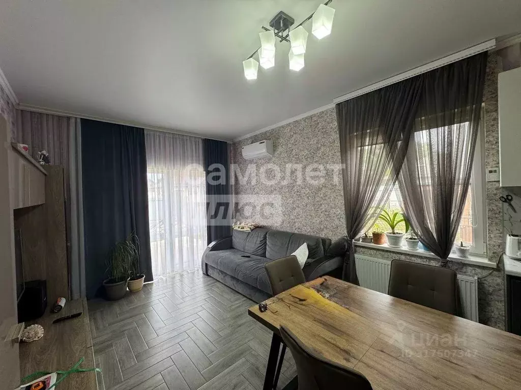 Дом в Краснодарский край, Динская ст-ца, Труд ДСНТ ул. Веселая (110 м) - Фото 1