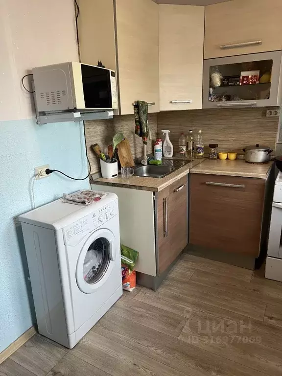 1-к кв. Удмуртия, Ижевск ул. Гагарина, 5Б (31.7 м) - Фото 0