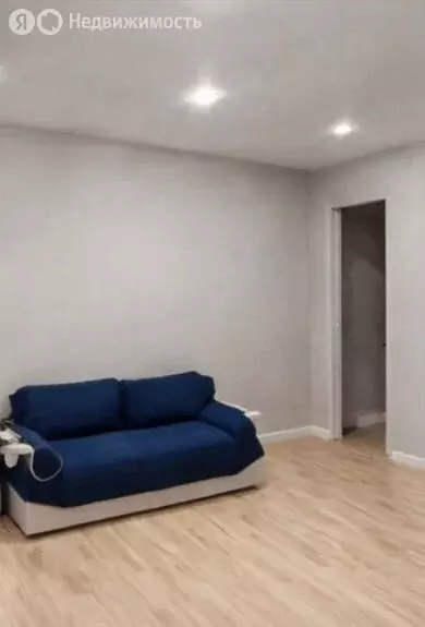 2-комнатная квартира: Мурманск, улица Адмирала Флота Лобова, 1 (44.6 ... - Фото 2