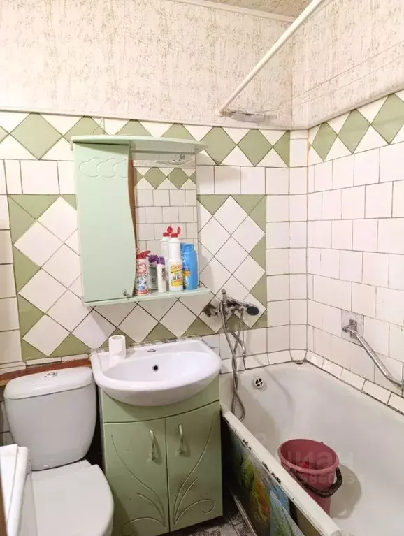 3-к кв. Нижегородская область, Нижний Новгород Снежная ул., 29к3 (56.8 ... - Фото 1