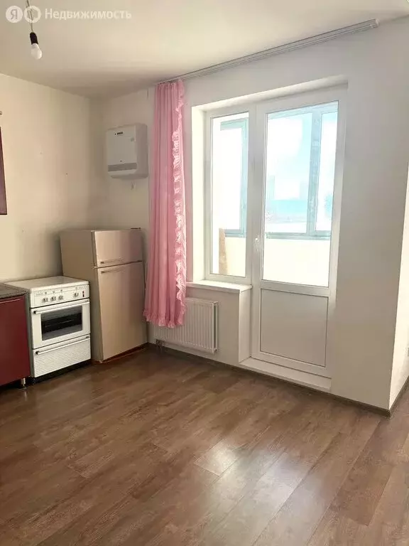 Квартира-студия: Екатеринбург, проспект Академика Сахарова, 39 (38.5 ... - Фото 2