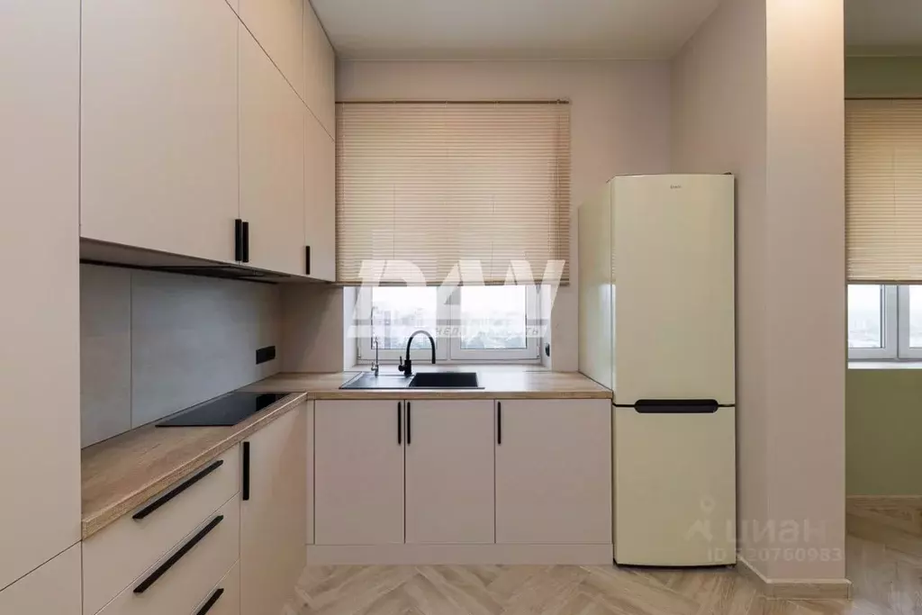 2-к кв. Челябинская область, Челябинск ул. Курчатова, 11 (47.6 м) - Фото 1