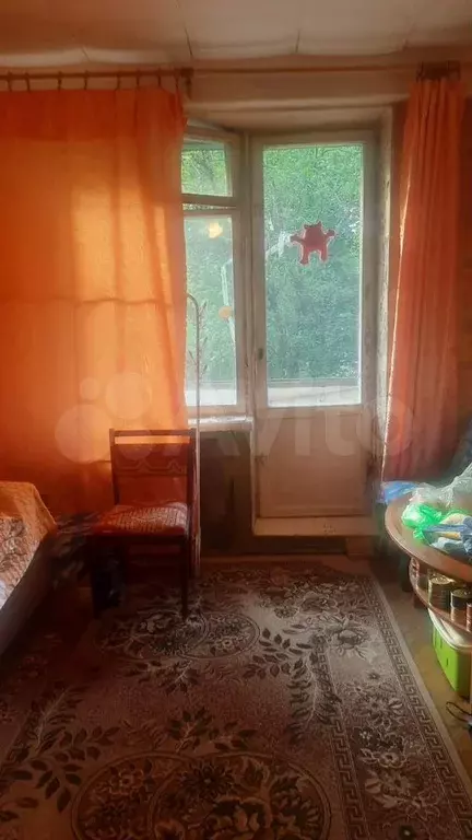 Комната 18 м в 3-к., 3/5 эт. - Фото 1
