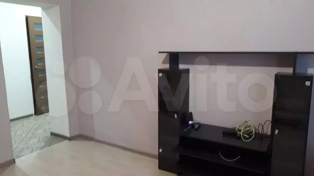 2-к. квартира, 44 м, 1/3 эт. - Фото 1