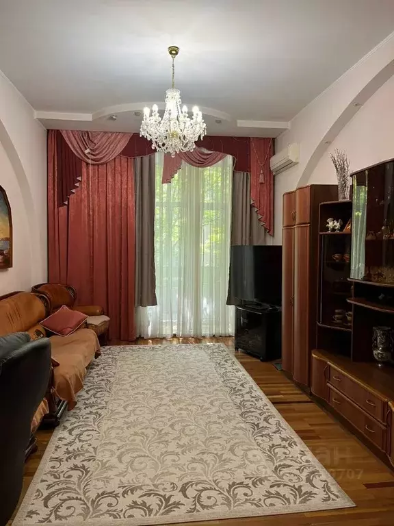 3-к кв. Воронежская область, Воронеж ул. Комиссаржевской, 4 (79.8 м) - Фото 0