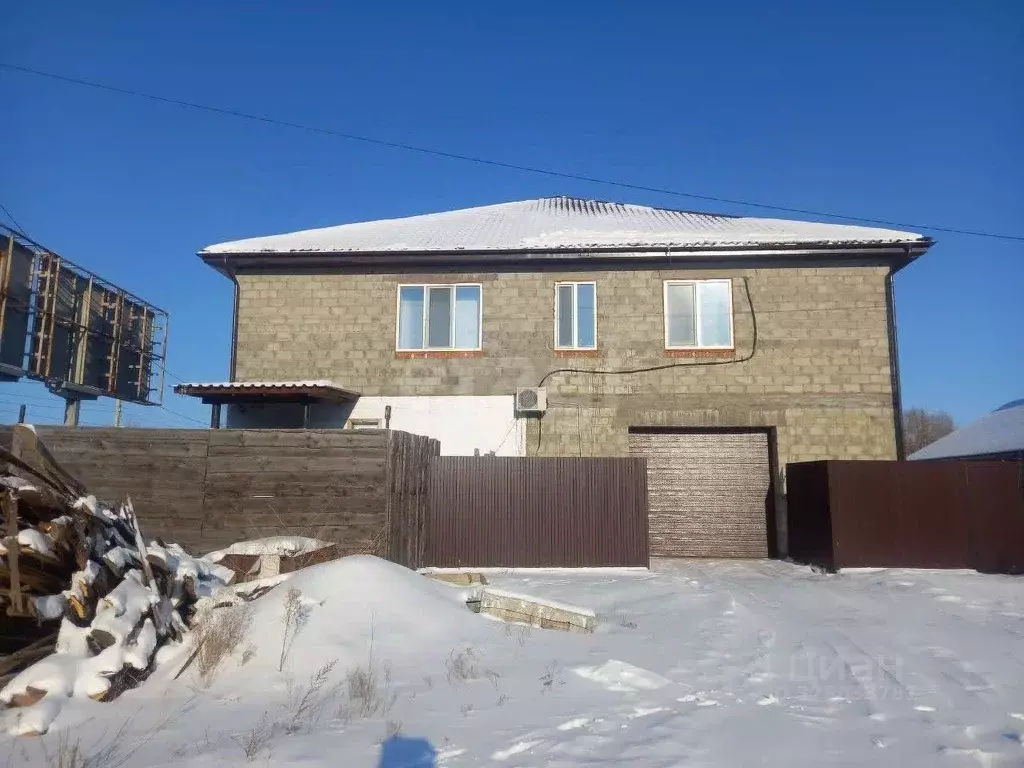 Дом в Хабаровский край, Комсомольск-на-Амуре Химическая ул., 21 (466 ... - Фото 2