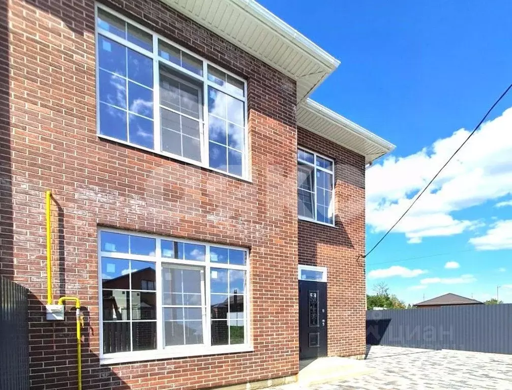 Таунхаус в Краснодарский край, Кореновск пер. Крымский (115 м) - Фото 1