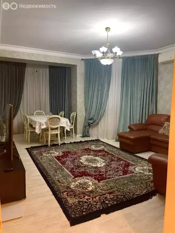 3-комнатная квартира: Махачкала, проспект Петра I, 121 (78 м) - Фото 2