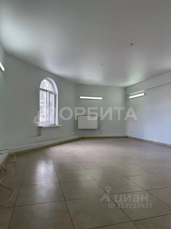 Офис в Тюменская область, Тюмень ул. Челюскинцев, 29/1 (50 м) - Фото 2