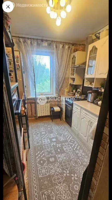 3-комнатная квартира: Казань, улица Адоратского, 30 (67 м) - Фото 1
