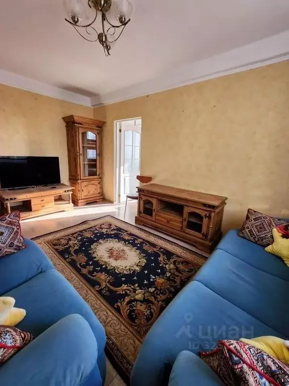 2-к кв. Крым, Симферополь ул. Троллейбусная, 11 (45.0 м) - Фото 2