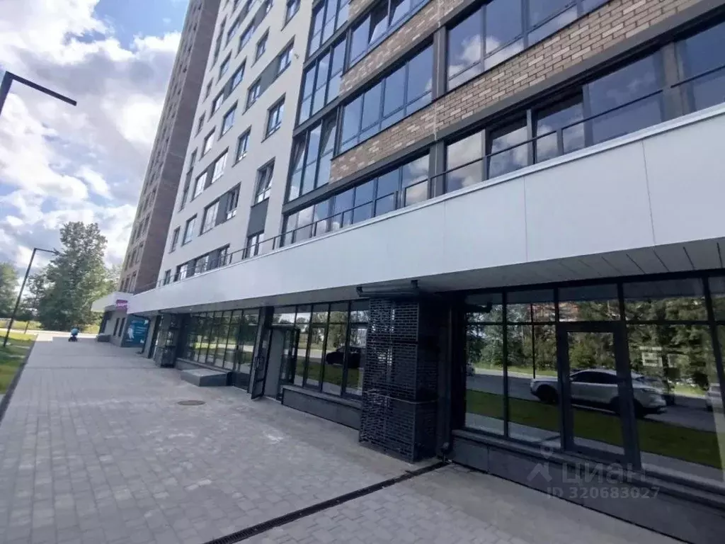 Помещение свободного назначения в Удмуртия, Ижевск Воткинское ш., 61А ... - Фото 0