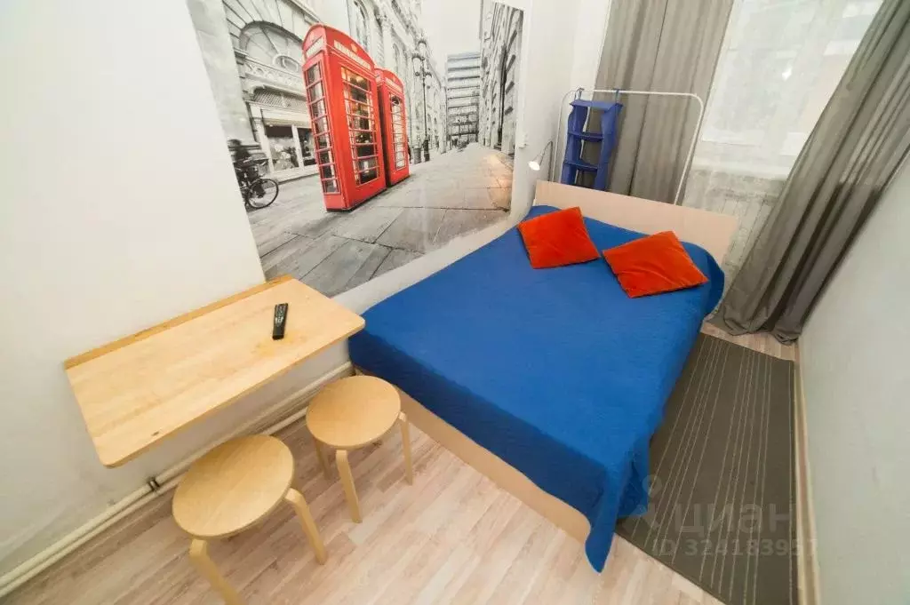 Комната Челябинская область, Челябинск ул. Свободы, 108А - Фото 1