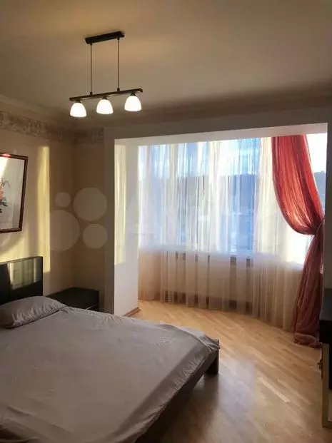 3-к. квартира, 98 м, 5/5 эт. - Фото 1