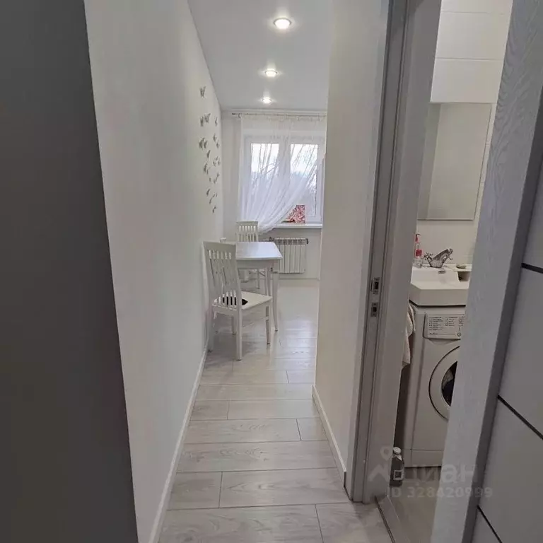 2-к кв. Ленинградская область, Гатчина ул. Карла Маркса, 49 (51.1 м) - Фото 2