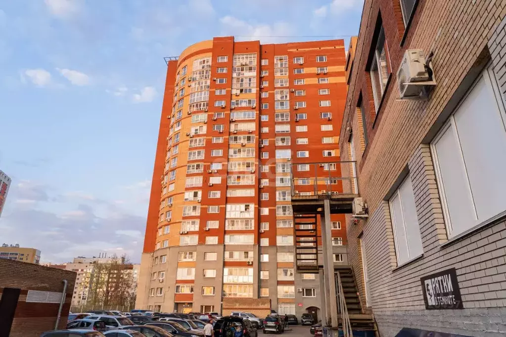 3-к кв. Башкортостан, Уфа ул. Сун-Ят-Сена, 7 (83.1 м) - Фото 0