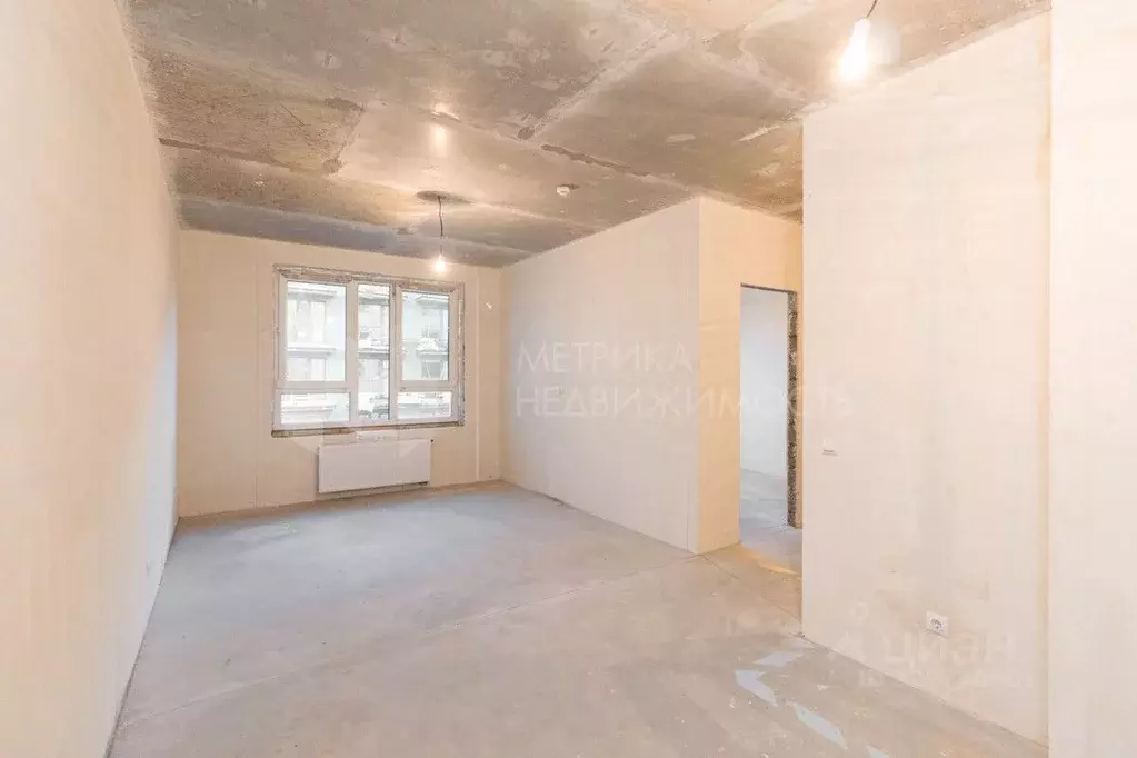 1-к кв. Тюменская область, Тюмень ул. Василия Шамова, 6 (37.0 м) - Фото 1