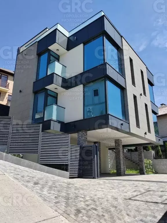 Дом в Краснодарский край, Сочи Мамайка мкр, ул. Плеханова, 7 (260 м) - Фото 1