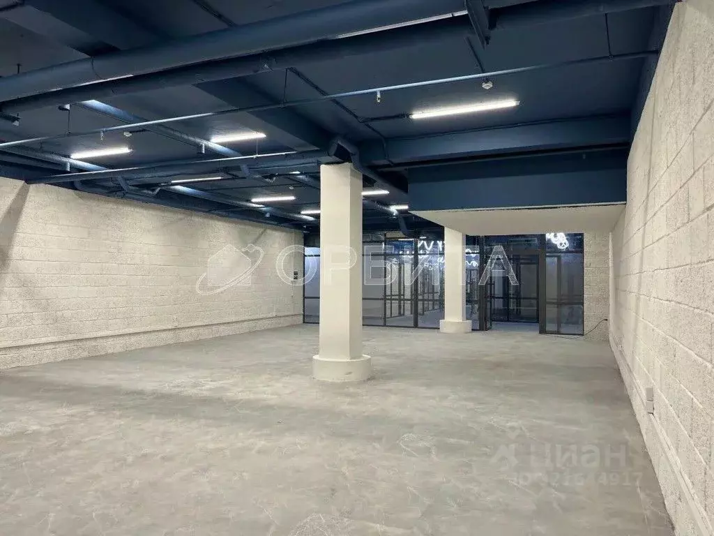 Торговая площадь в Тюменская область, Тюмень ул. Осипенко, 79 (1379 м) - Фото 1