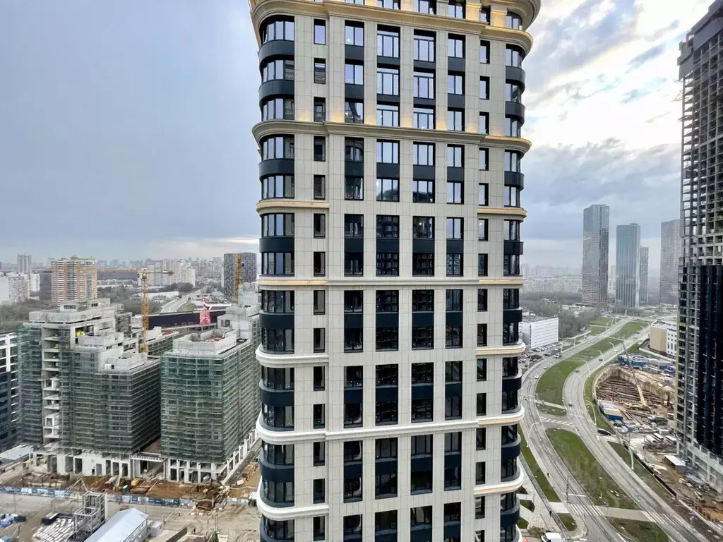 3-к кв. Москва ул. Василия Ланового, 7с1 (87.0 м) - Фото 1