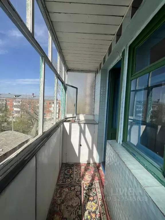 3-к кв. Чувашия, Чебоксары Молодежный пер., 5к1 (41.7 м) - Фото 0