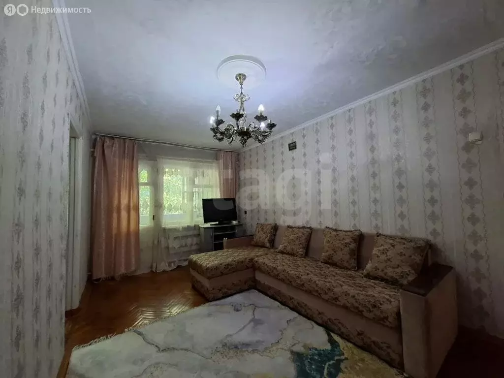 2-комнатная квартира: Карабулак, улица Осканова, 22 (60 м) - Фото 2