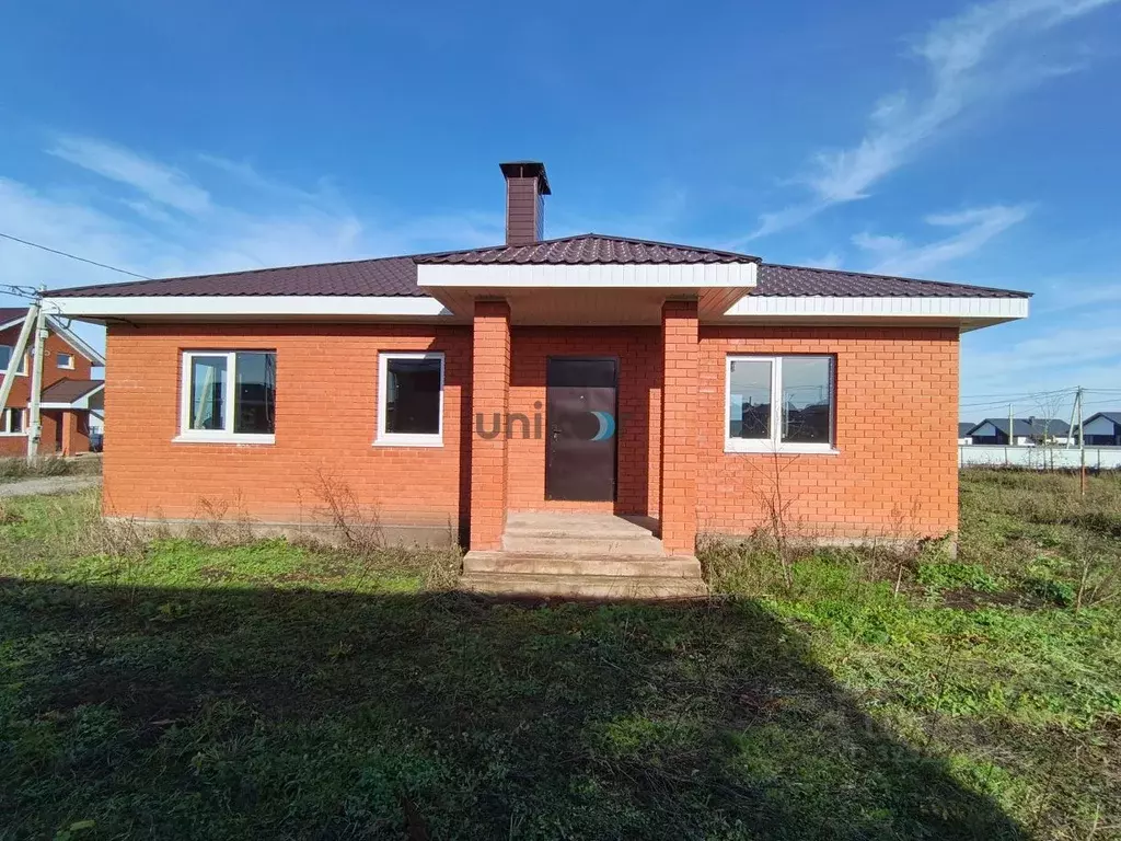 Дом в Башкортостан, Иглинский район, Акбердинский сельсовет, д. ... - Фото 1